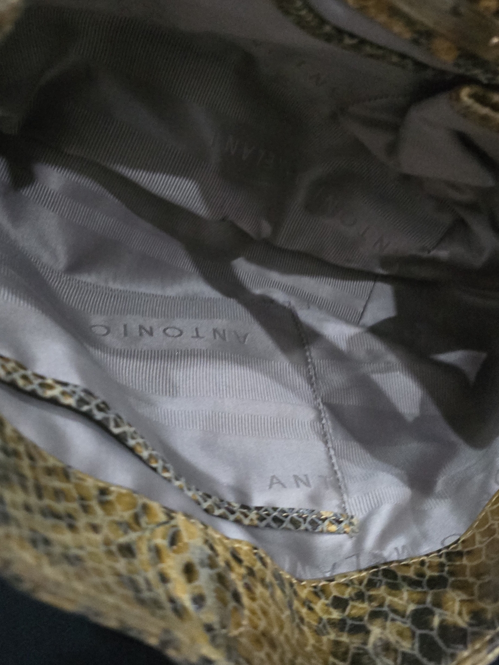 Antonio Melani Genuine Leather Snake Print Hobo Bag Gold Ring Shoulder Strap - Picture 2 of 9
